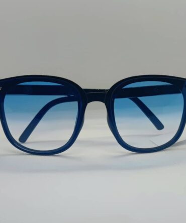 Lentes de sol plegables en color negro con cristales transparente